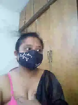sexynayan23 online show from 05/05/26, 05:37