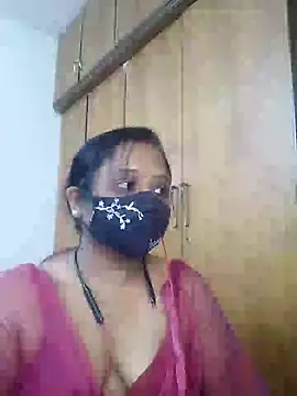 sexynayan23 online show from 05/06/26, 05:14
