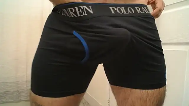 Snapshot of proseccopapi23 chatting on 10/11/25, 05:17 proseccopapi23 online show from 10/11/25, 05:17