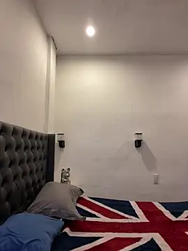 Snapshot of SweetCheska19 chatting on 04/06/26, 03:48 SweetCheska19 online show from 04/06/26, 03:48