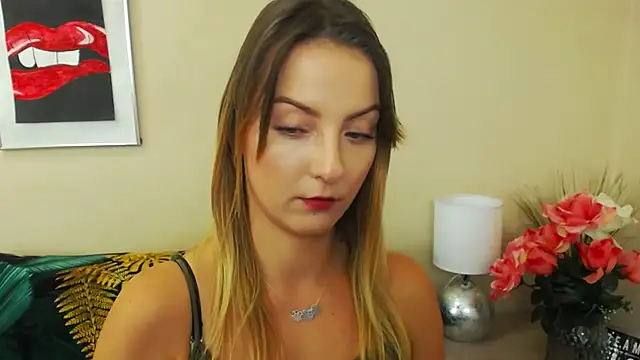 Snapshot of NatalieSexy chatting on 01/02/25, 10:16 NatalieSexy online show from 01/02/25, 10:16
