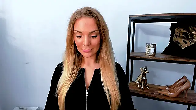 Snapshot of AulloraHoney chatting on 04/01/26, 05:19 AulloraHoney online show from 04/01/26, 05:19