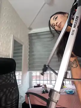 Little Amber6 online show from 02/16/25, 08:55