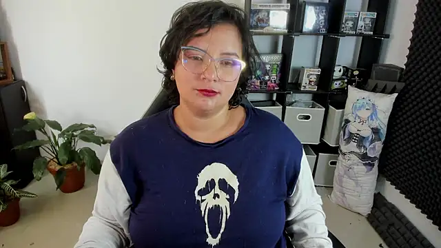 aika-dreams online show from 12/06/24, 02:28