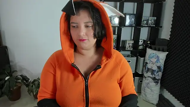 aika-dreams online show from 12/30/24, 12:09