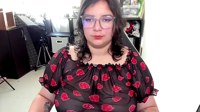 aika-dreams online show from 11/12/25, 02:06