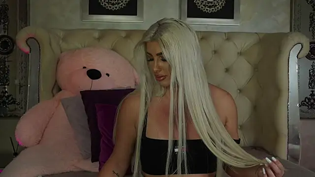 Squirt Tanya online show from 06/16/26, 09:28