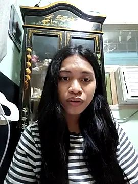 Snapshot of Urworldclasstrans chatting on 03/18/26, 01:36 Urworldclasstrans online show from 03/18/26, 01:36