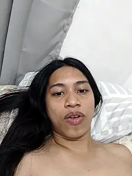 Snapshot of Urworldclasstrans chatting on 03/22/26, 08:07 Urworldclasstrans online show from 03/22/26, 08:07