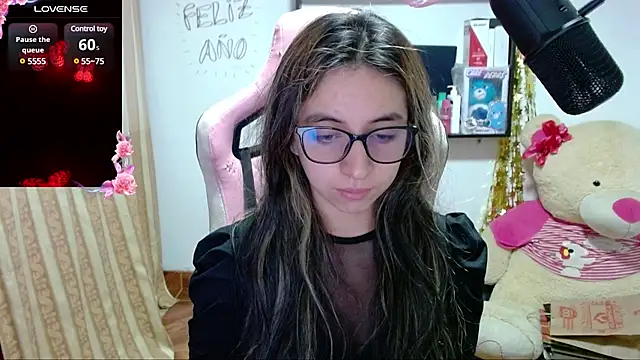 Maggie Fox3 online show from 01/20/25, 01:50