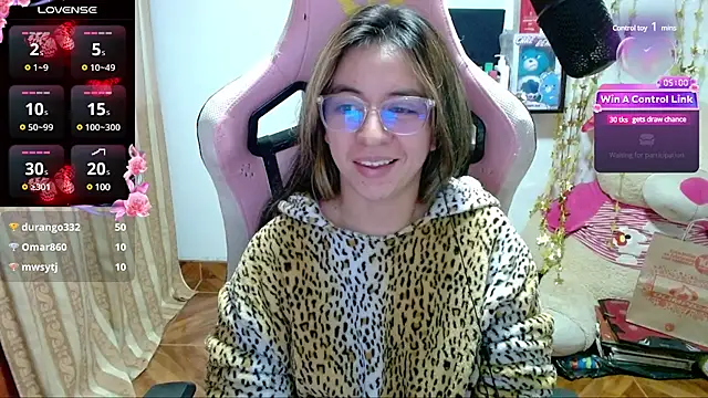 Maggie Fox3 online show from 01/21/25, 04:54