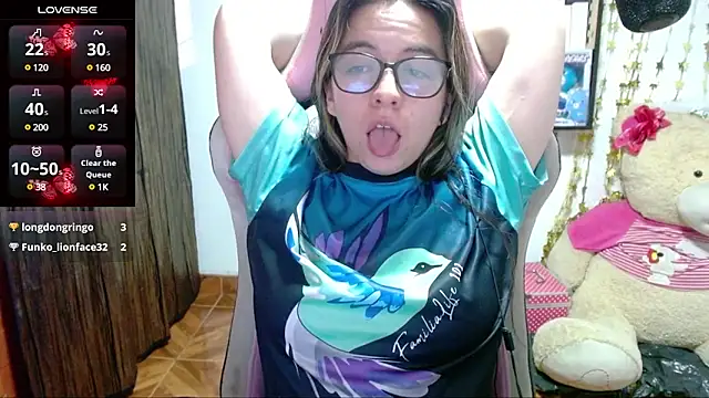 Maggie Fox3 online show from 03/20/25, 03:34