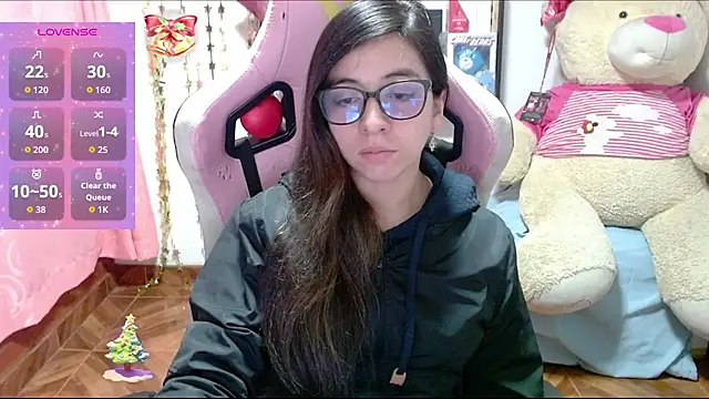 Maggie Fox3 online show from 12/15/25, 12:59