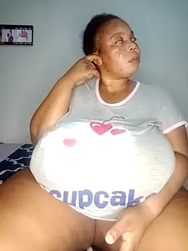 Lovelyboobs01 online show from 03/06/25, 11:31