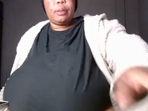 Lovelyboobs01 online show from 05/06/26, 04:12