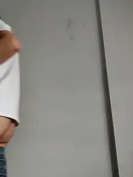 Snapshot of Consensustr chatting on 12/26/24, 09:33 Consensustr online show from 12/26/24, 09:33