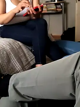 Snapshot of Consensustr chatting on 02/10/25, 09:47 Consensustr online show from 02/10/25, 09:47