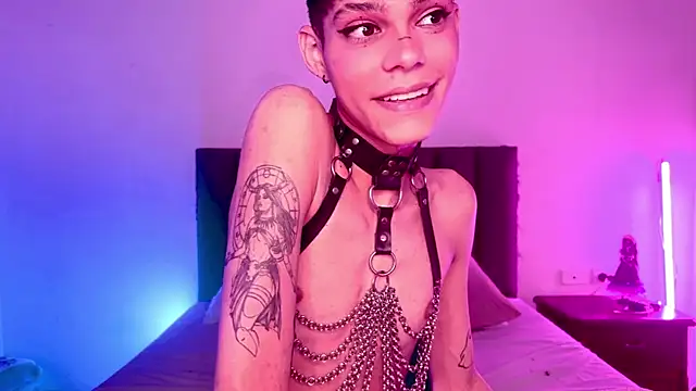 Snapshot of Varya_Ferreira chatting on 07/05/26, 08:54 Varya Ferreira online show from 07/05/26, 08:54