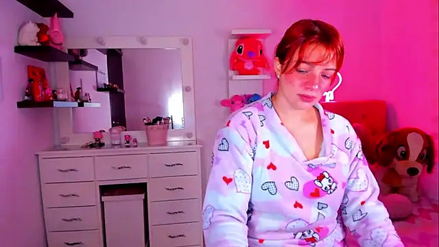 Vannessa  Shy online show from 06/12/26, 01:21