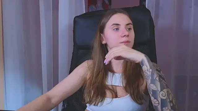  AnnaStark  online show from 01/03/25, 12:33