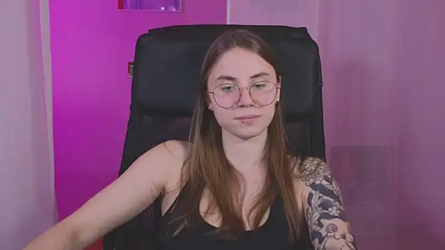  AnnaStark  online show from 01/18/25, 11:44