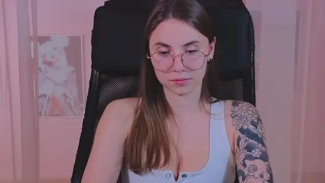  AnnaStark  online show from 03/22/25, 02:37