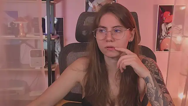 AnnaStark  online show from 06/17/26, 08:10