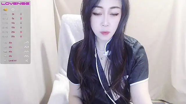 Snapshot of AkinLocal chatting on 11/07/25, 02:11 AkinLocal online show from 11/07/25, 02:11