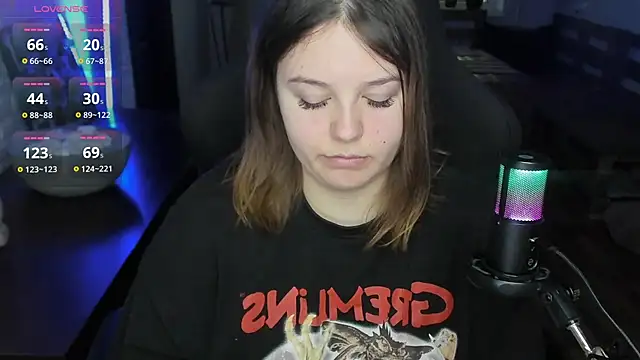 XNirvanaX online show from 10/04/25, 05:38