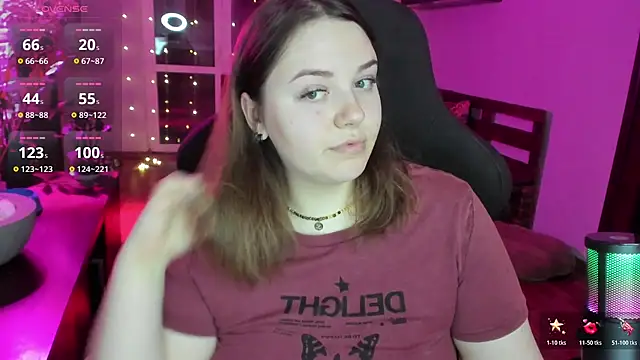 Snapshot of XNirvanaX chatting on 02/07/26, 02:37 XNirvanaX online show from 02/07/26, 02:37