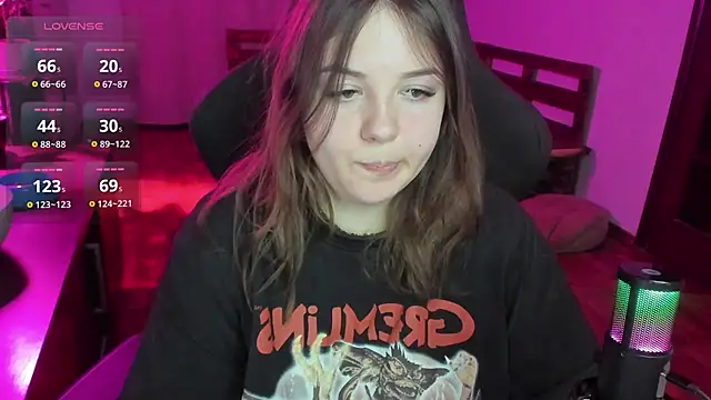 Snapshot of XNirvanaX chatting on 03/22/26, 12:14 XNirvanaX online show from 03/22/26, 12:14