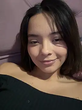 Snapshot of Irina_Grant chatting on 01/25/25, 03:40 Irina Grant online show from 01/25/25, 03:40