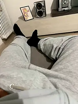 Snapshot of alex21017 chatting on 12/01/24, 08:53 alex21017 online show from 12/01/24, 08:53