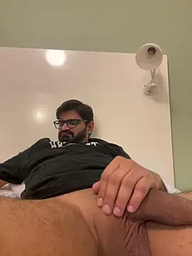 Snapshot of the_indian_dick_u_want chatting on 02/26/26, 10:20 the indian dick u want online show from 02/26/26, 10:20