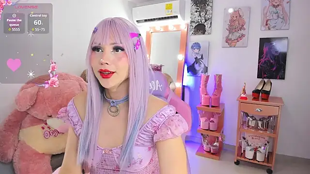 Snapshot of alessandrathedoll chatting on 04/16/26, 06:52 alessandrathedoll online show from 04/16/26, 06:52