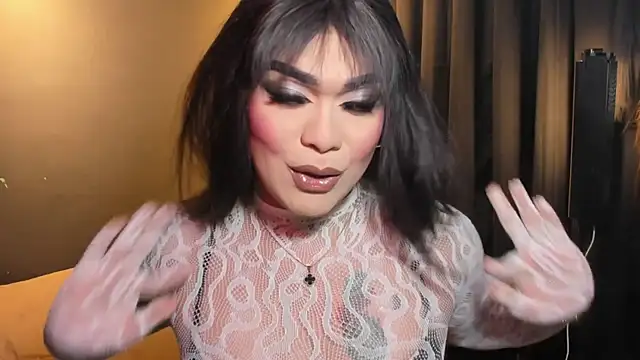 Snapshot of VictoriaEliz chatting on 09/19/25, 05:24 VictoriaEliz online show from 09/19/25, 05:24