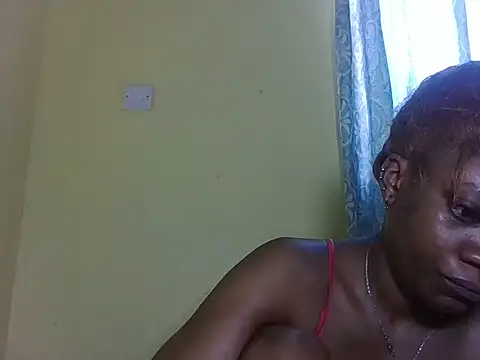 Sweetbaby004 online show from 05/05/26, 07:38