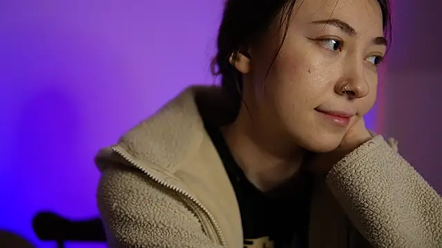 Snapshot of chibi_moon_ chatting on 01/15/25, 09:09 chibi moon online show from 01/15/25, 09:09