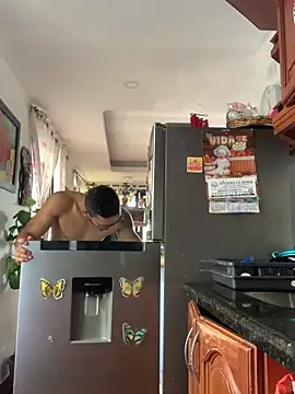 dvg2402 online show from 12/05/24, 04:34