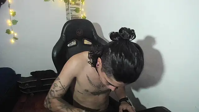 saad man online show from 11/21/25, 12:54