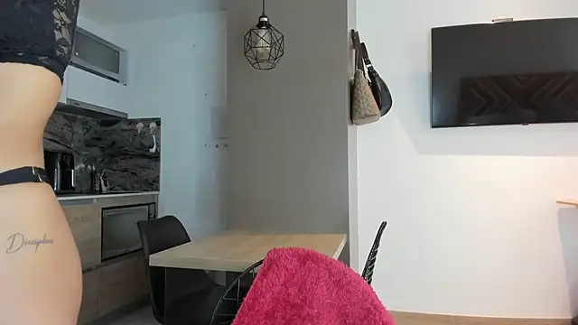 alexademie1 online show from 01/04/25, 02:04