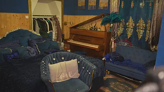 VanessaDoyle online show from 03/08/26, 06:01