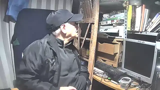 nonnomaturobisex online show from 03/03/25, 09:00