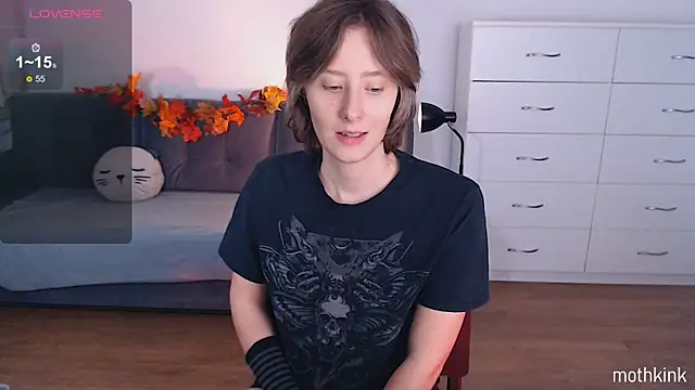 mothkink online show from 10/17/25, 04:53