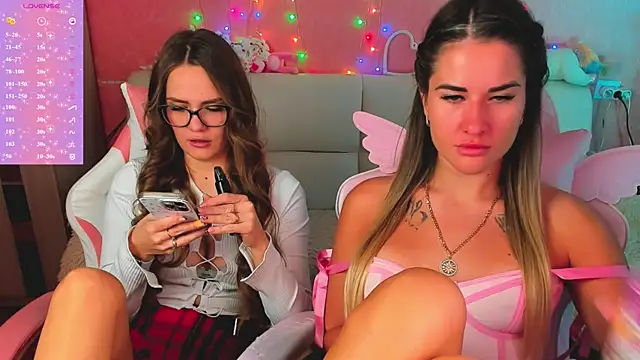 ivannatompsonnn online show from 06/15/26, 03:09