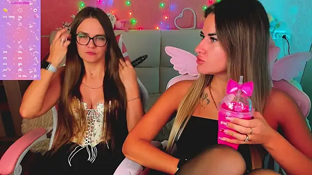 ivannatompsonnn online show from 06/22/26, 03:08