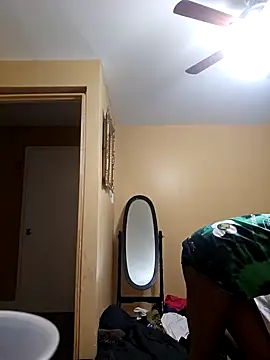 oliviaprettypussy online show from 01/19/25, 09:55