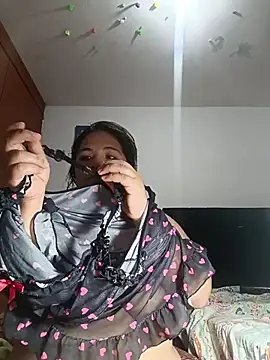 Snapshot of Van3orgasm4me chatting on 11/21/25, 07:56 Van3orgasm4me online show from 11/21/25, 07:56