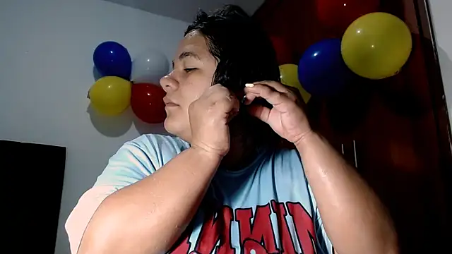 Van3orgasm4me online show from 06/21/26, 09:01