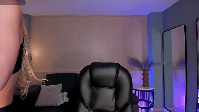 LexieWayne online show from 09/11/25, 08:20